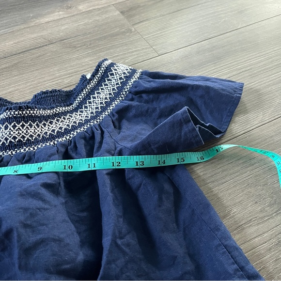 Vineyard Vines Womens Navy Blue White Cold Shoulder Smocked Blouse Size Small - Picture 2 of 6